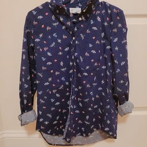 {very used} GAP butterfly fitted boyfriend shirt